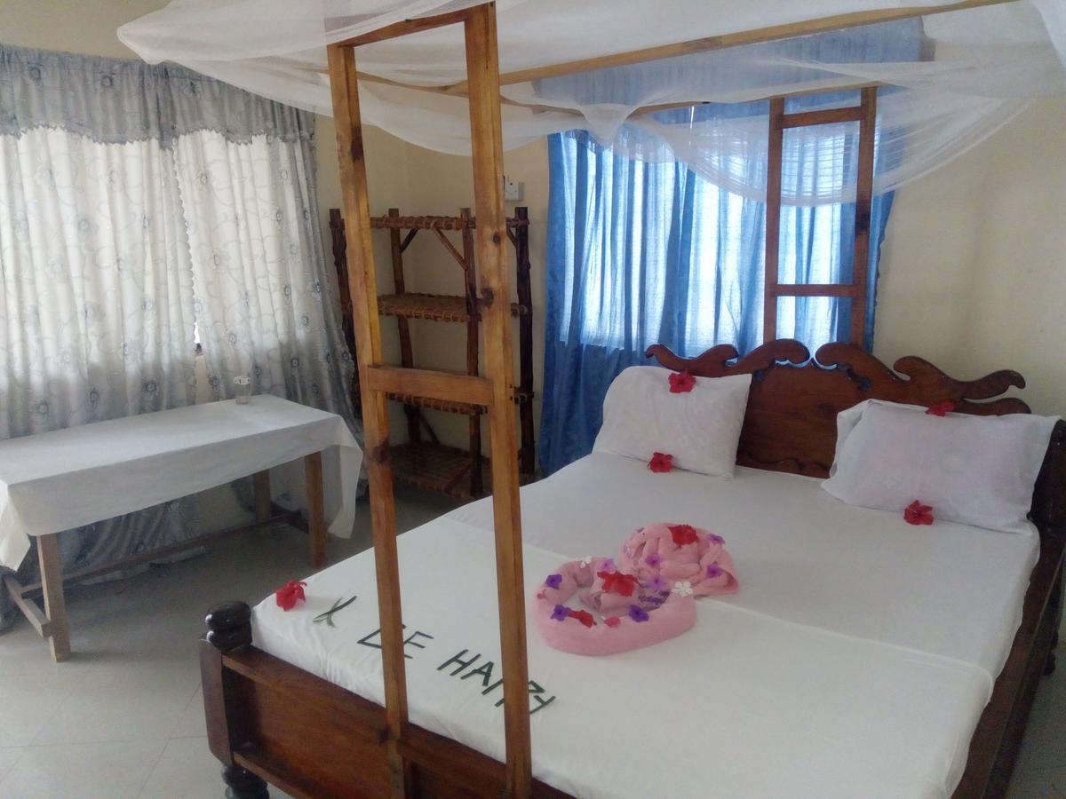 Asiya Beach Bungalow Nungwi Exterior photo